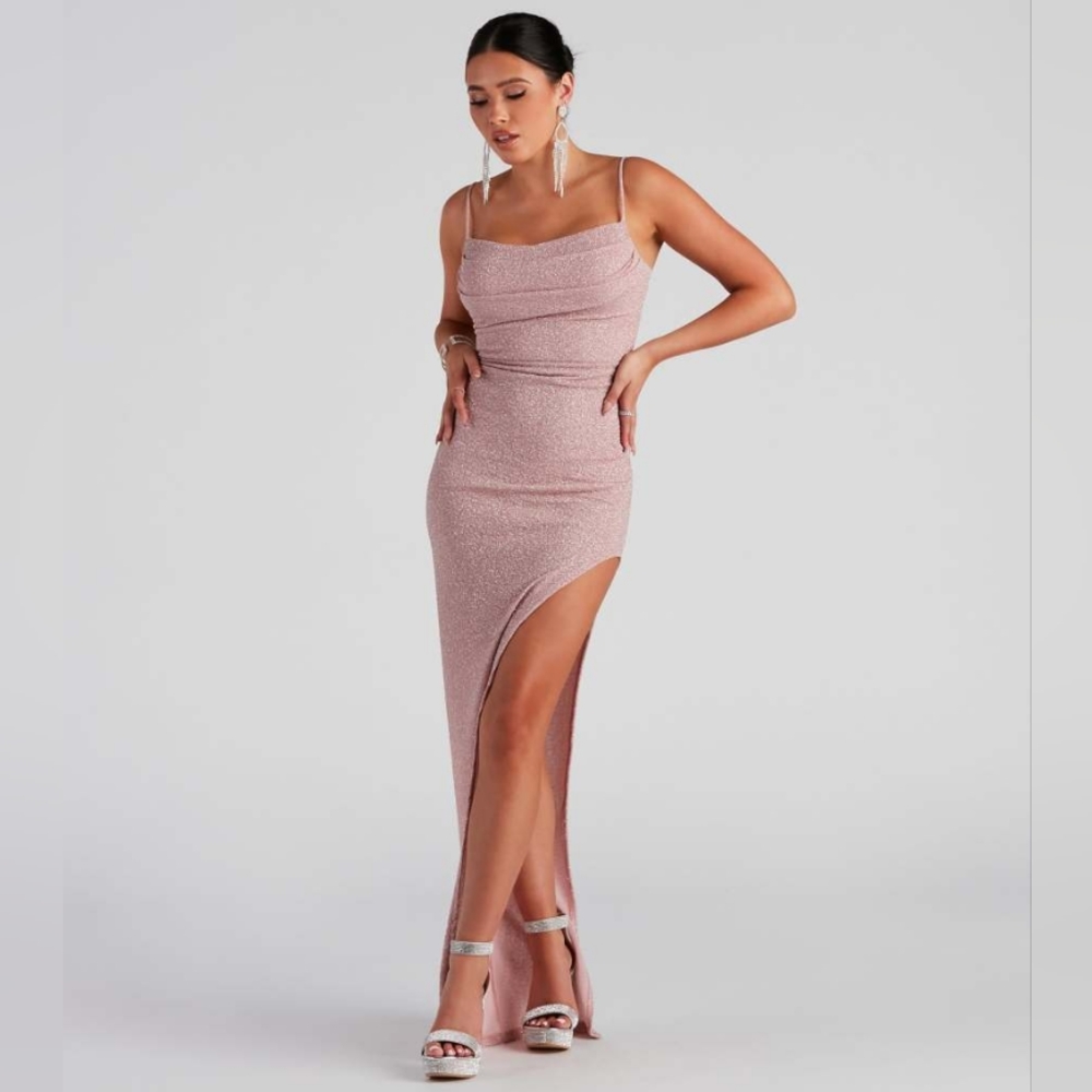 💕NWT Lola Formal High Slit Glitzy Glitter Dress💕
